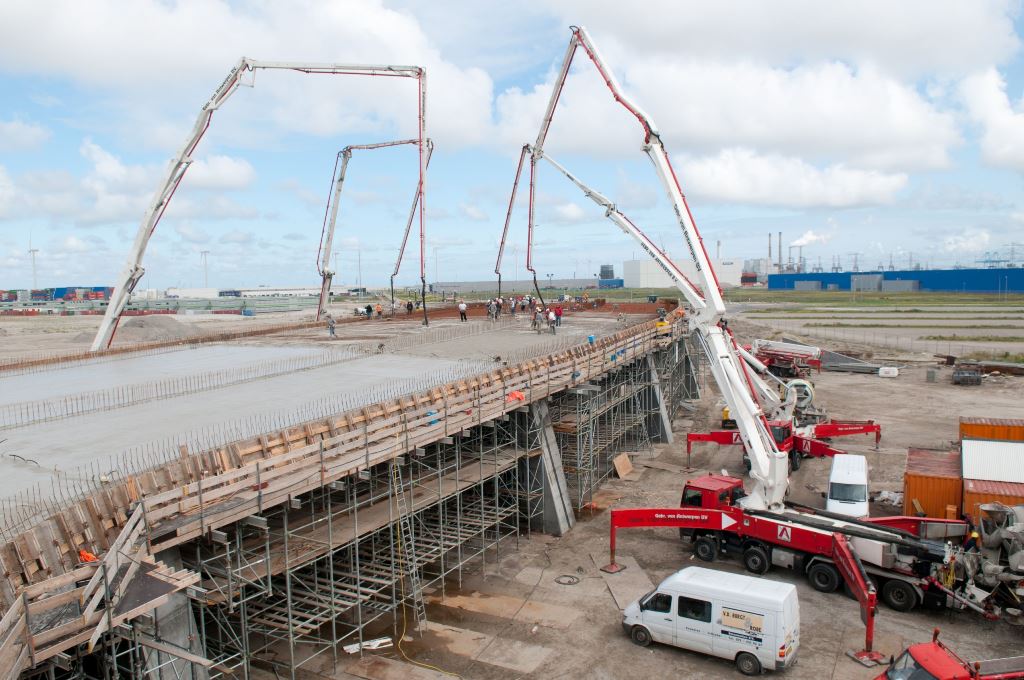 betonstort Maasvlakte