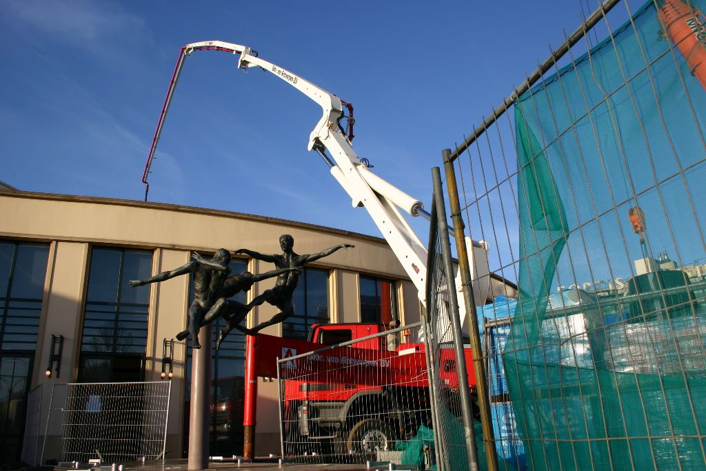 betonstort Circus theater Scheveningen